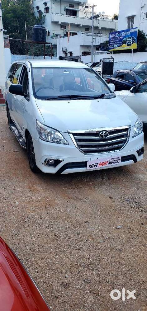 Toyota Innova 2004-2011 2.5 G4 Diesel 7-seater, 2010, Diesel