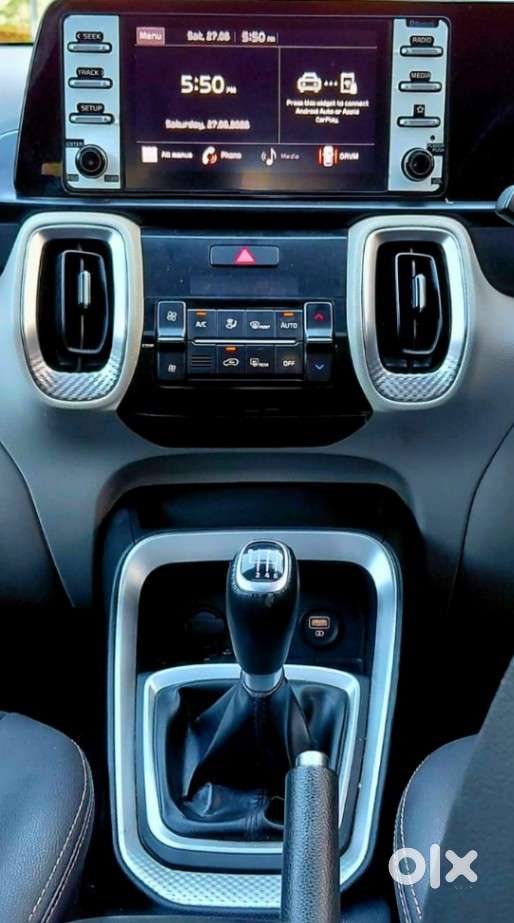 Kia Sonet Aurochs Edition 1.0 Petrol Imt, 2021, Petrol
