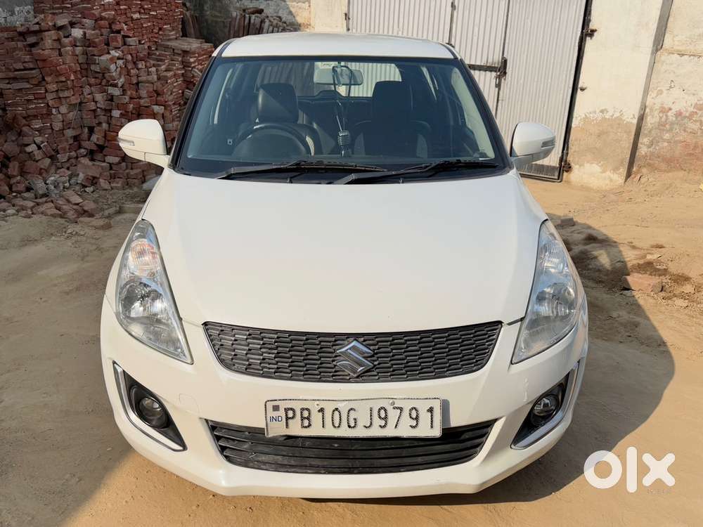 Maruti Suzuki Swift 2017 Vxi Optional Petrol