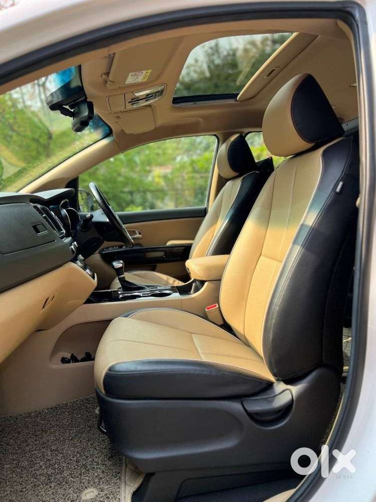 Kia Carnival Limousine, 2021, Diesel