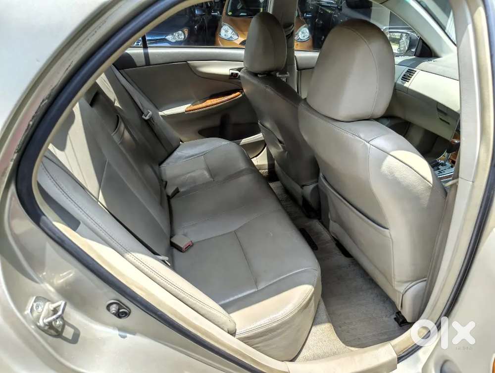 Toyota Corolla Altis 2009 Model Automatic V