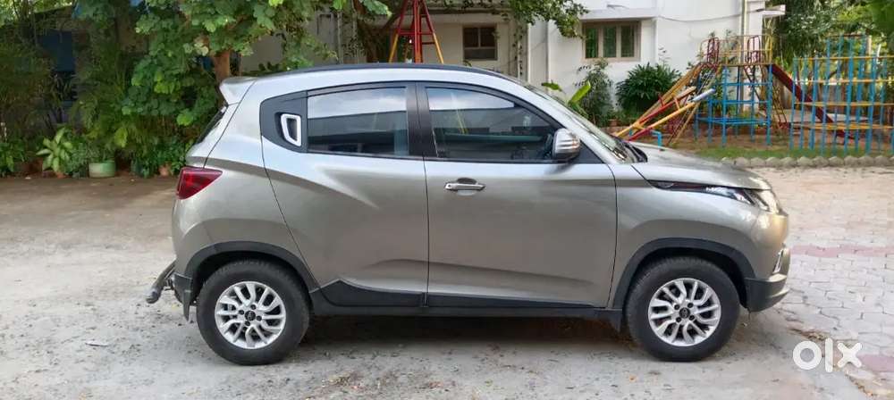 Mahindra Kuv 100 2016