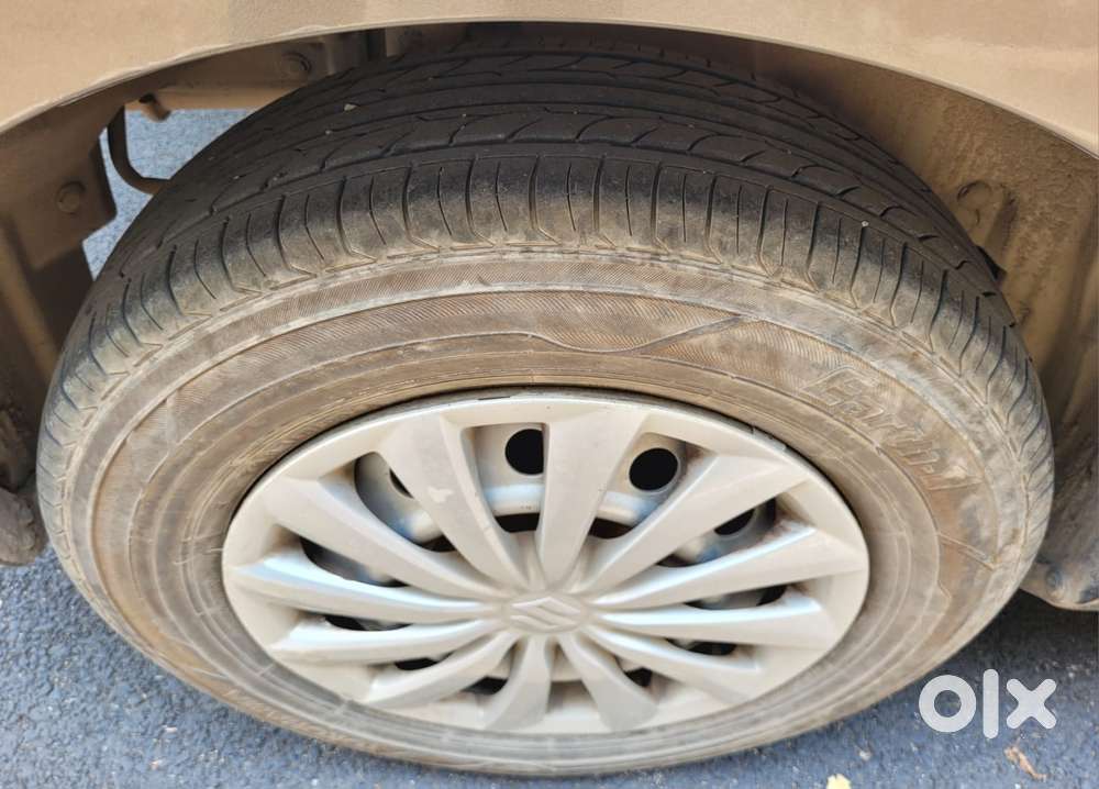 Maruti Suzuki Swift Dzire 1.3 Lxi, 2015, Petrol