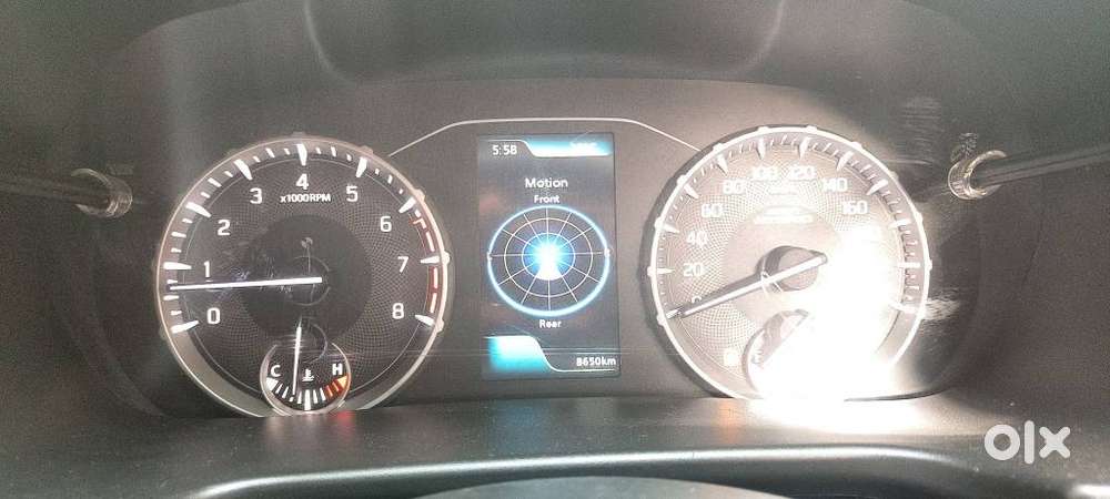 Maruti Suzuki Brezza 1.5 Zxi Smart Hybrid, 2025, Petrol