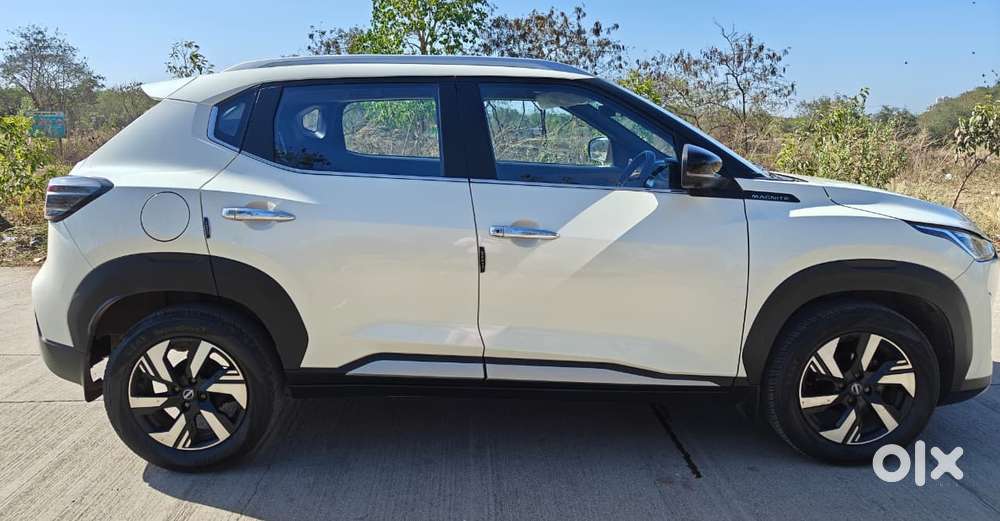 Nissan Magnite N-connecta Mt, 2024, Petrol