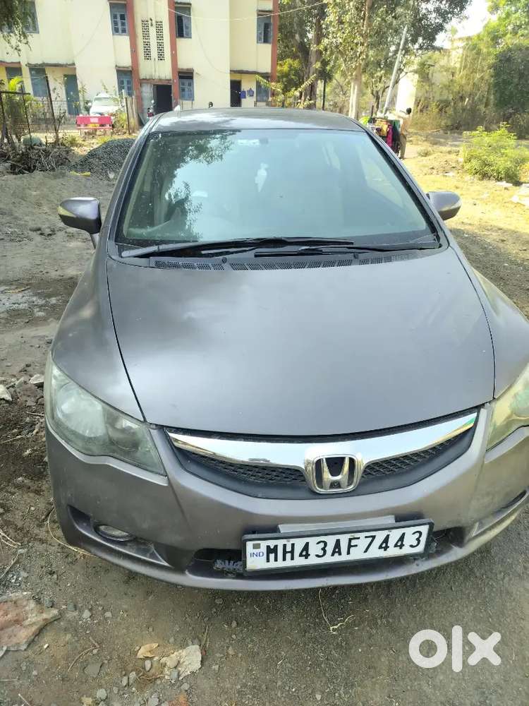 Honda Civic 2011 Cng & Petrol 65000 Km Driven, Sunroof,all Tyre New