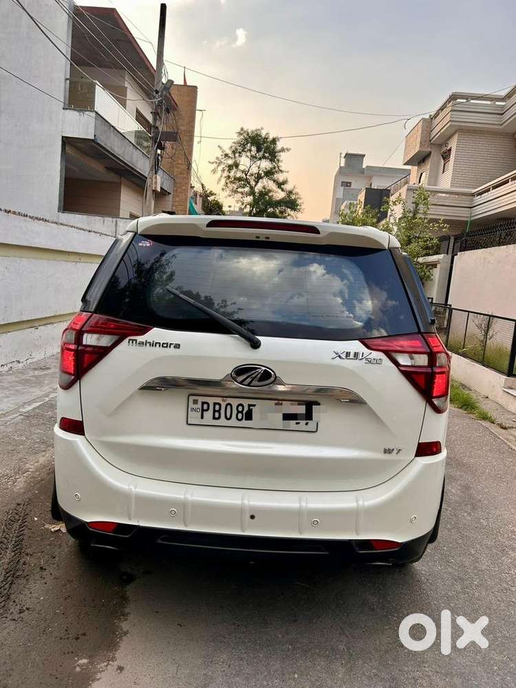 Mahindra Xuv500 2018 Diesel 85000 Km Driven