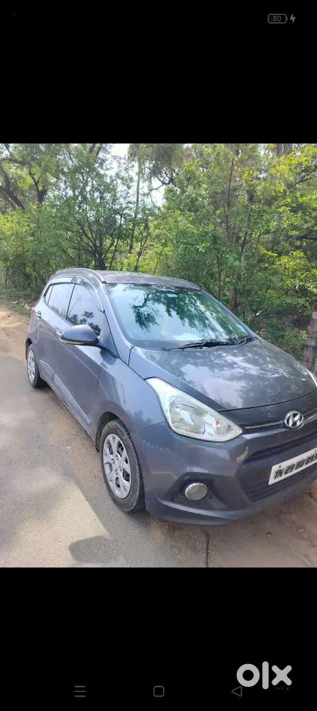 Hyundai Grand I10 2016 Petrol 75000 Km Driven
