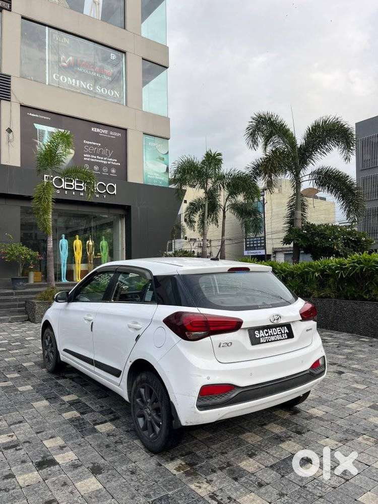 Hyundai I20 Sportz 1.2 Bs-iv, 2019, Petrol