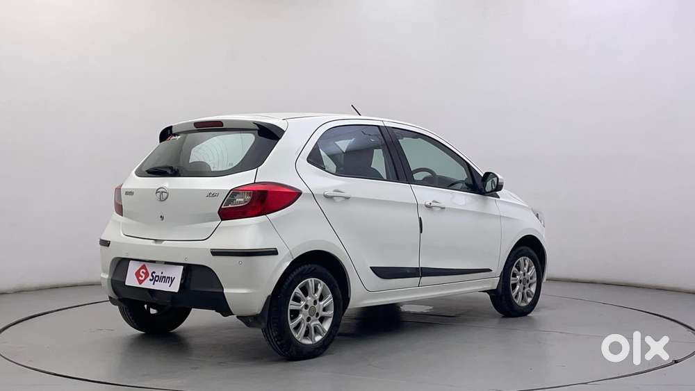Tata Tiago Xza, 2018, Petrol