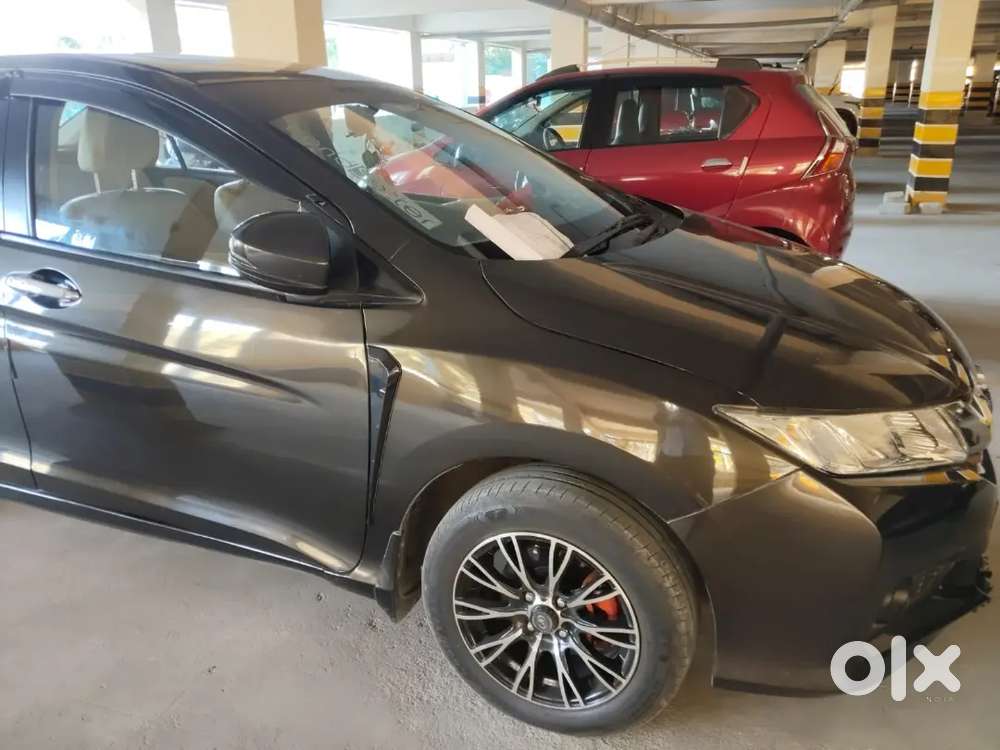 Honda City Automatic With 360 Camera