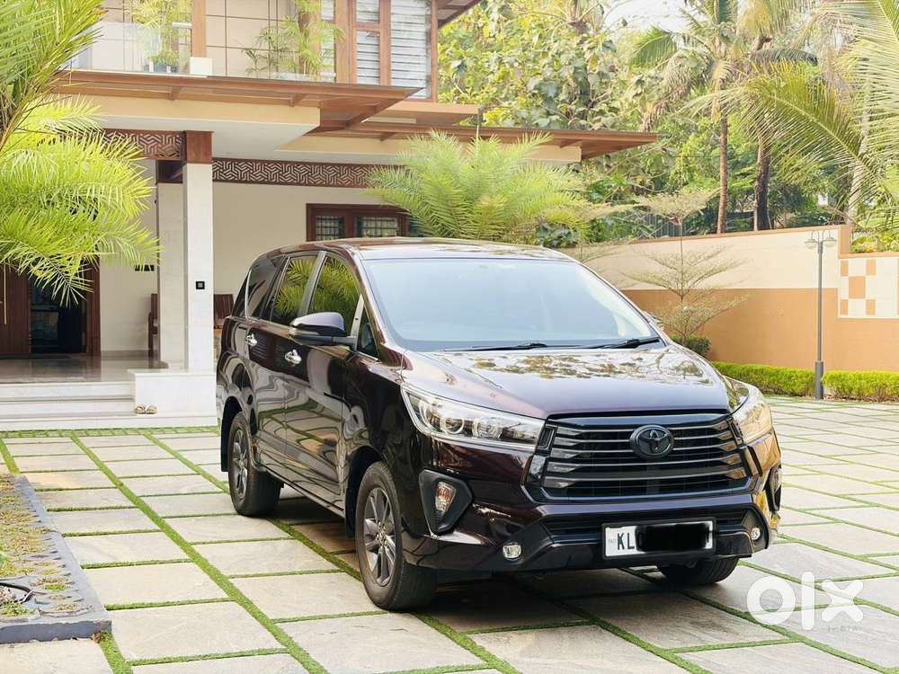 Toyota Innova Crysta 2.4 V 7 Str, 2019, Diesel