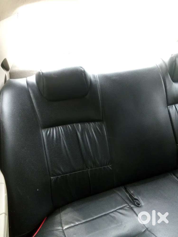 Maruti Suzuki Swift Dzire 2017