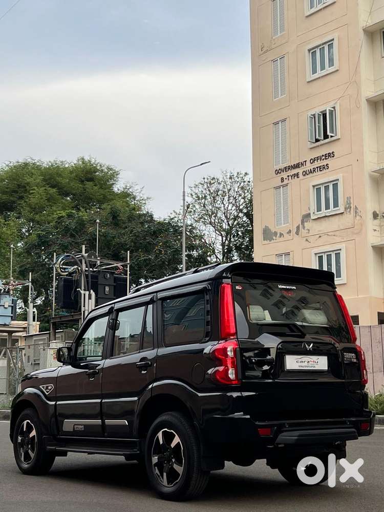 Mahindra Scorpio Classic 2.2 S 11 Mt 7 Str, 2024, Diesel
