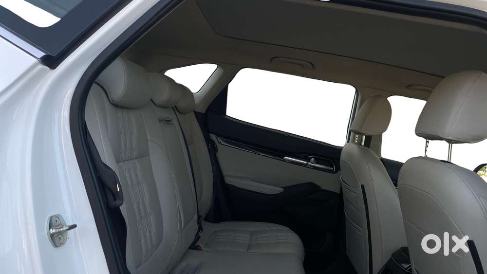 Kia Seltos Htx 1.5 Petrol Mt, 2023, Petrol