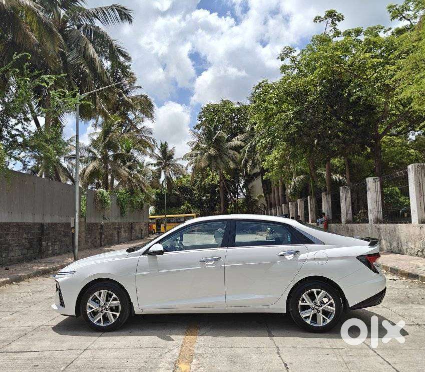 Hyundai Verna 1.5 Sx (o) Ivt, 2024, Petrol
