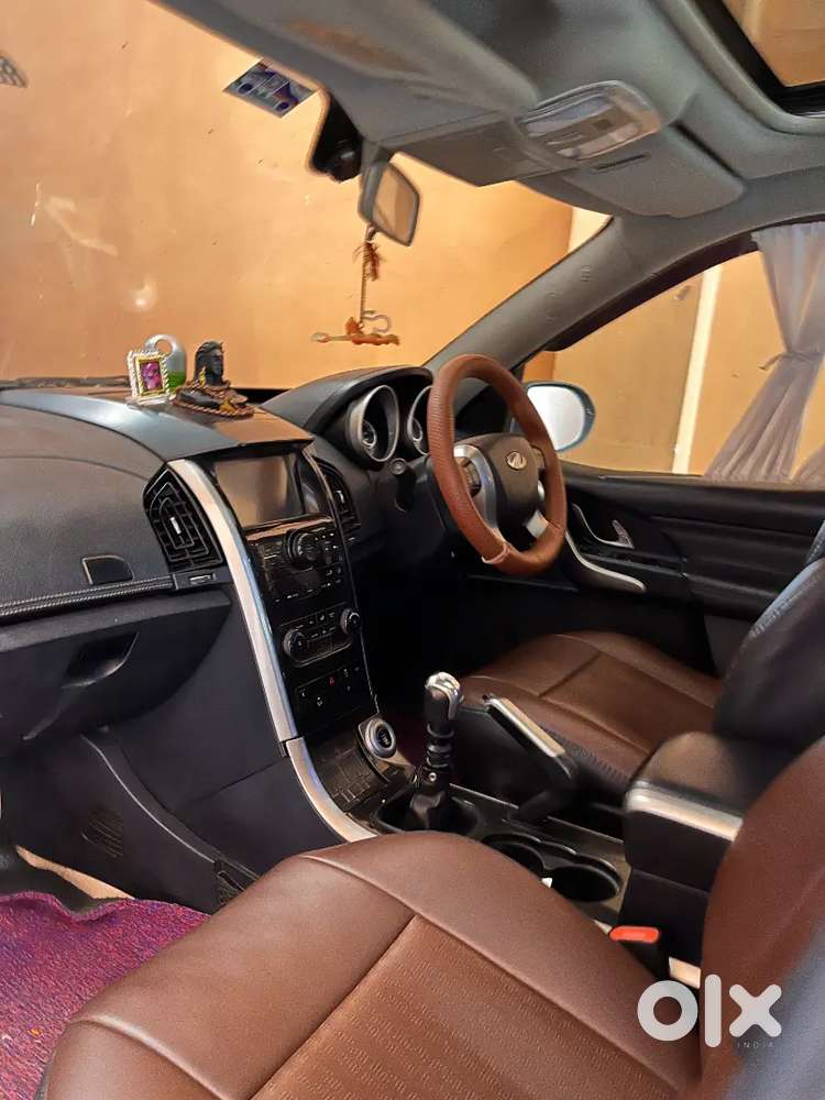 Mahindra Xuv500 2018 Diesel 72000 Km Driven