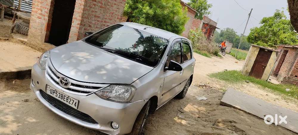 Toyota Etios Liva 2013 Diesel 126000 Km Driven.. Millage 24 Km/l