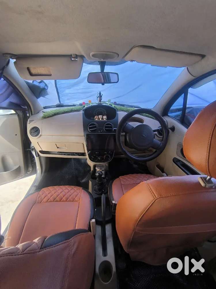 New Display New Seat Covers New Mat