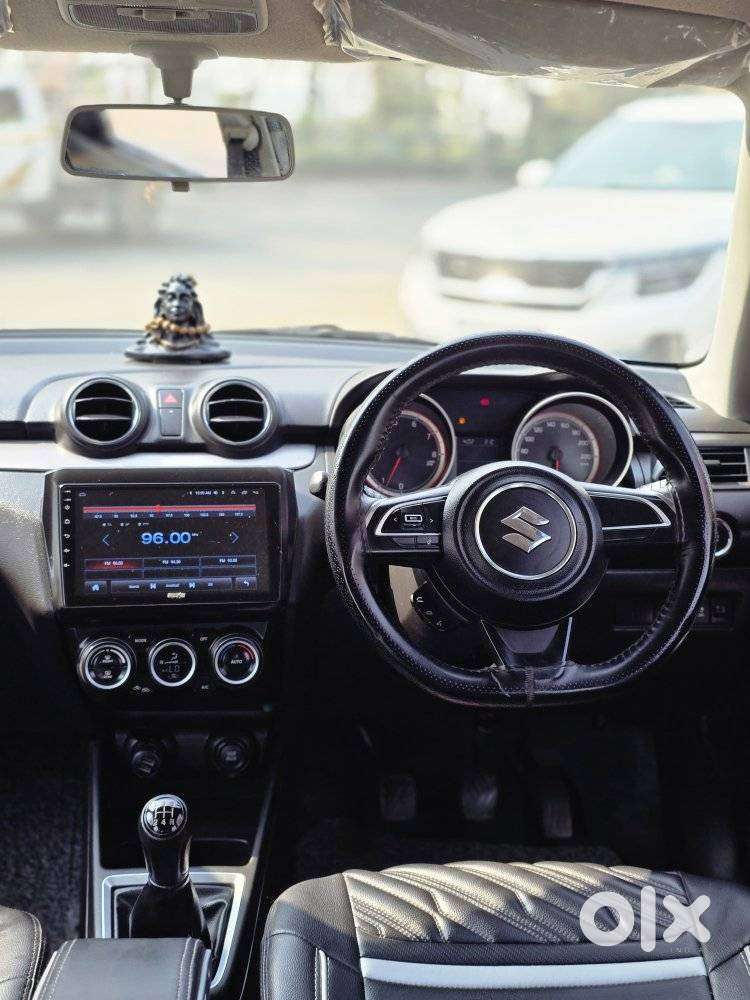 Maruti Suzuki Swift, 2023, Petrol