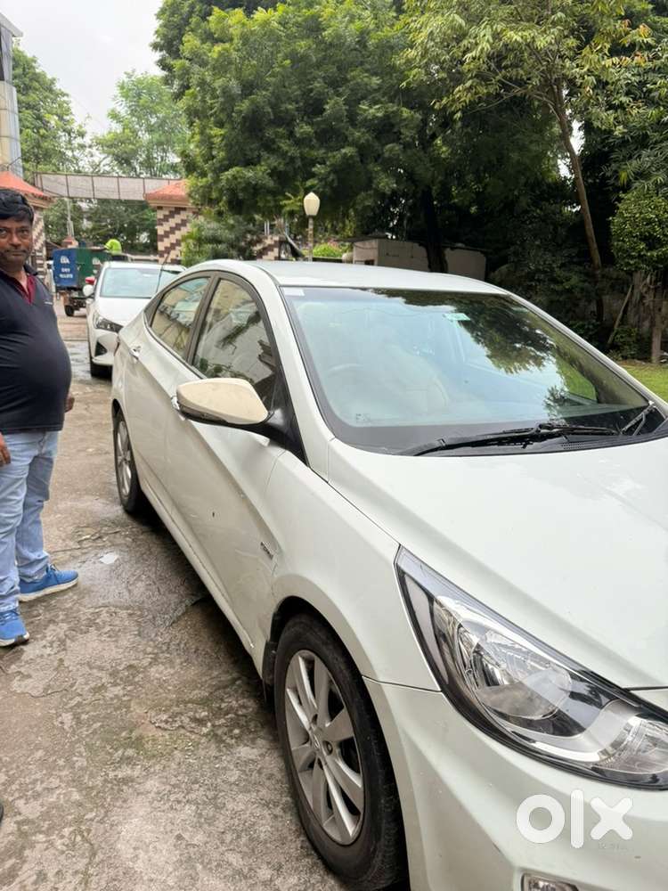 2013 Hyundai Fluidic Verna