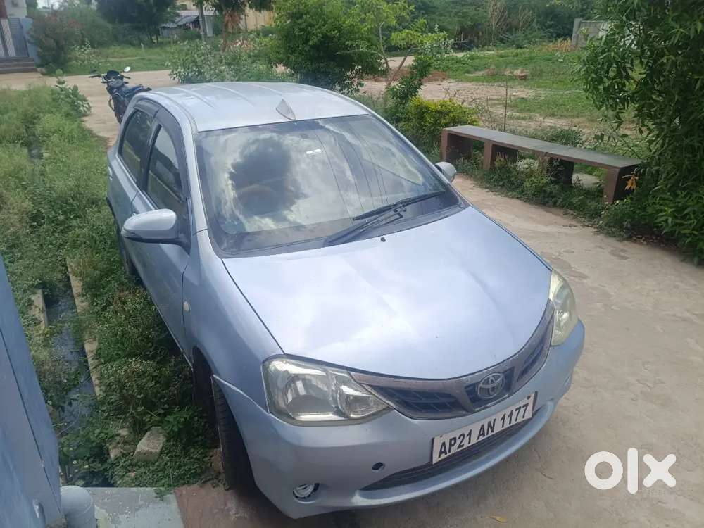 Toyota Etios Liva 2012 Petrol 160000 Km Driven