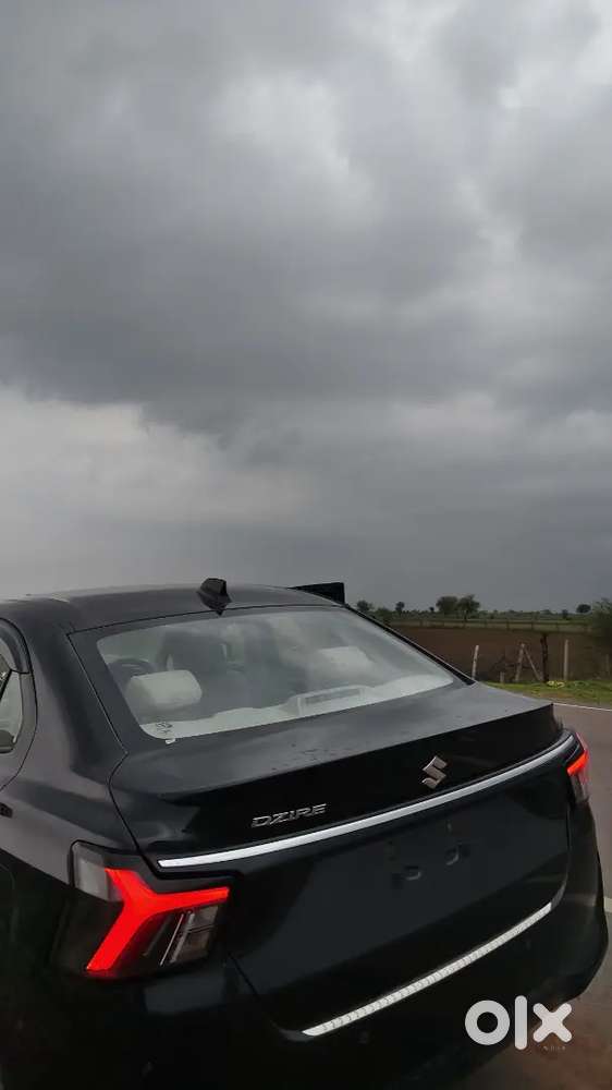 Maruti Suzuki Dzire 1.2 2016