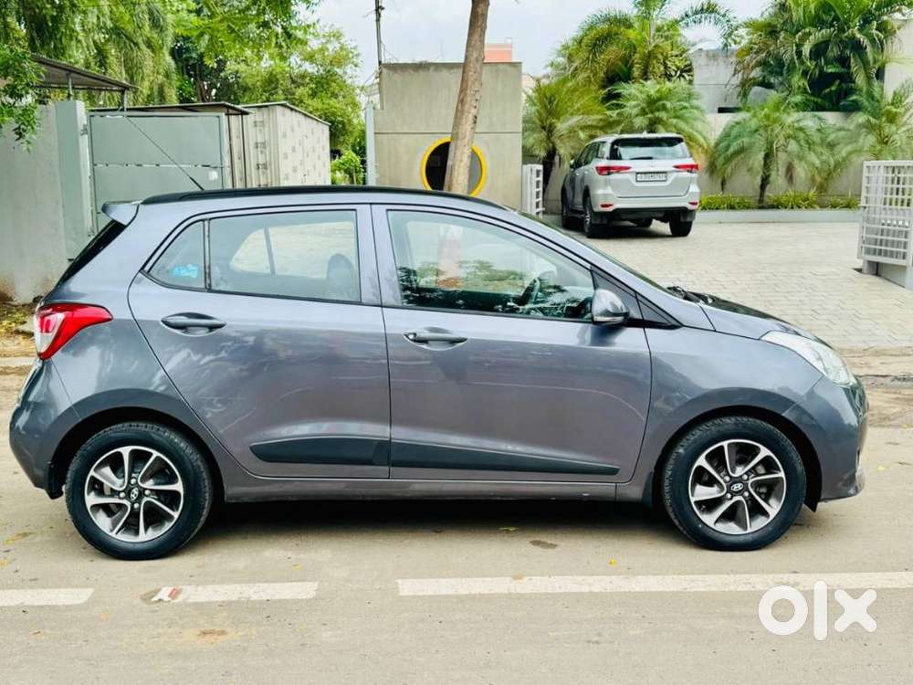 Hyundai Grand I10 Sportz (o) 1.2 At Vtvt, 2019, Petrol