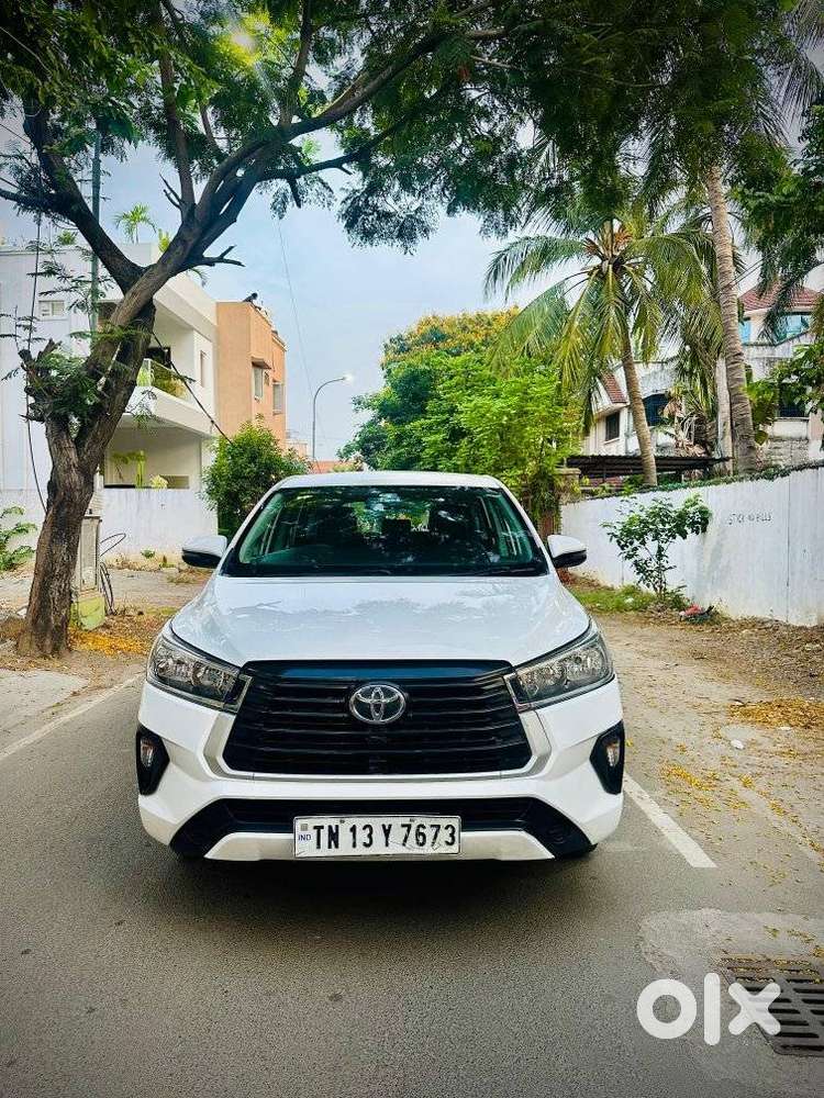 Toyota Innova Crysta 2.4 G Mt, 2022, Diesel