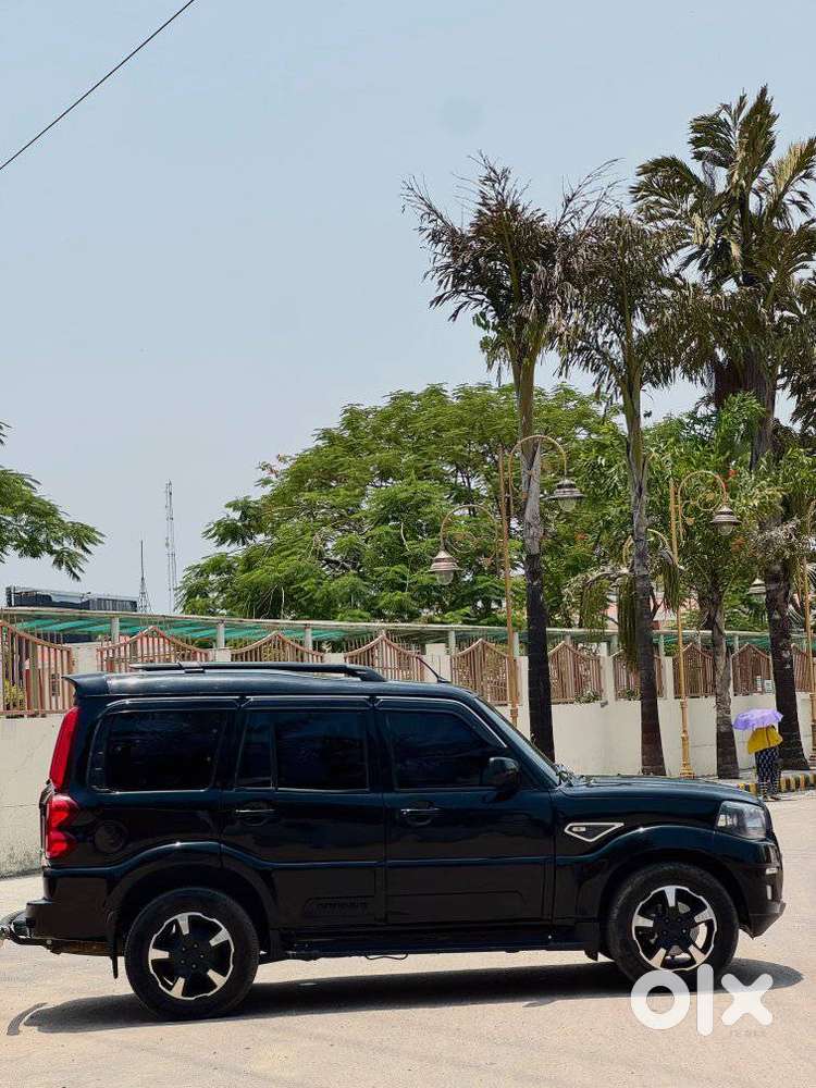 Mahindra Scorpio, 2022
