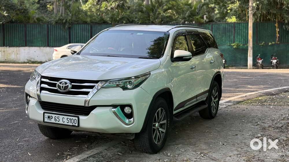 Toyota Fortuner 2.8 4wd Mt, 2017, Diesel