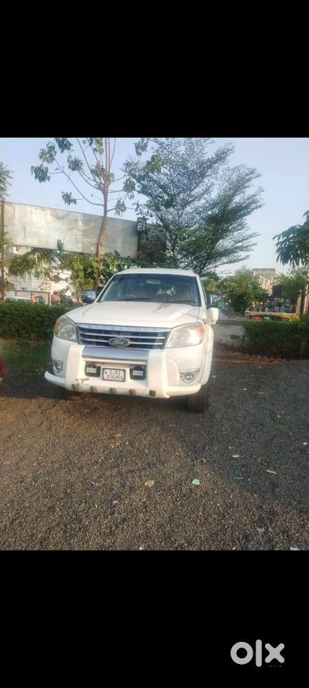Ford Endeavour Diesel 2011