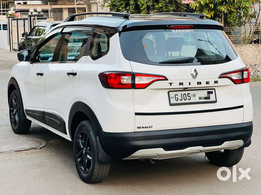 Renault Triber Rxz, 2022, Petrol