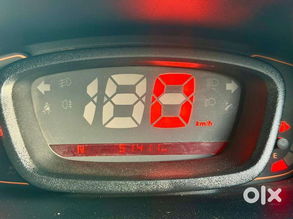 Maruti Suzuki Alto K10 1.0 Vxi (o) Amt, 2015, Petrol
