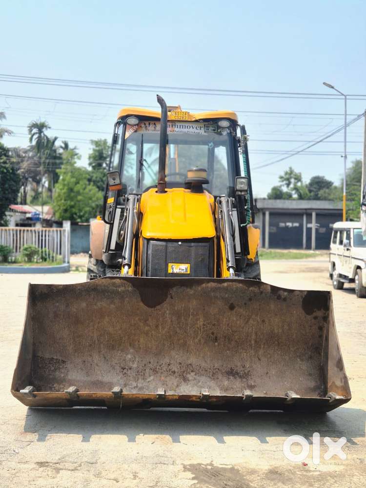 Mahindra Vision S Sub-4metre Suv Others, 2016, Diesel