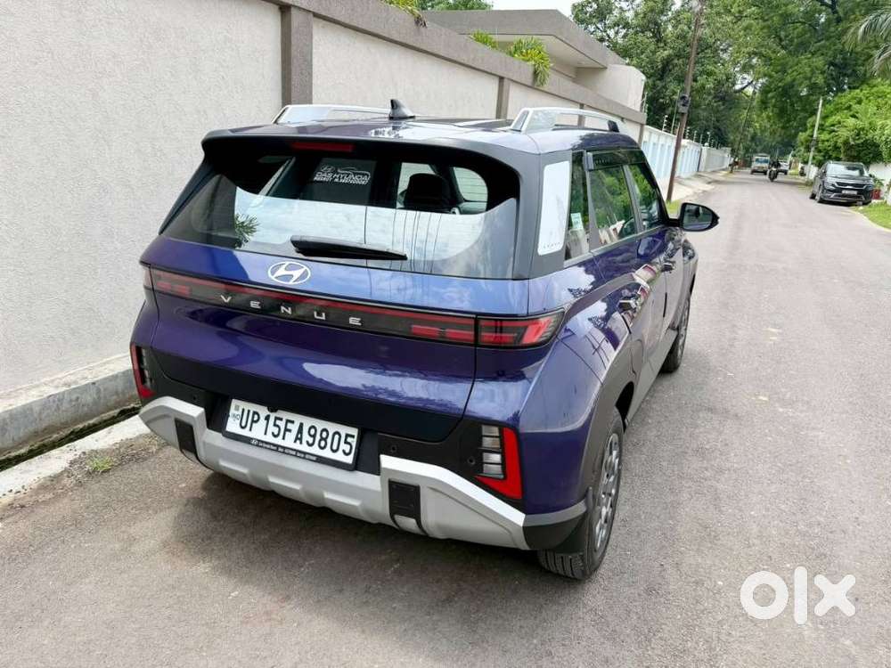 Hyundai Venue Sx Mt, 2025, Petrol