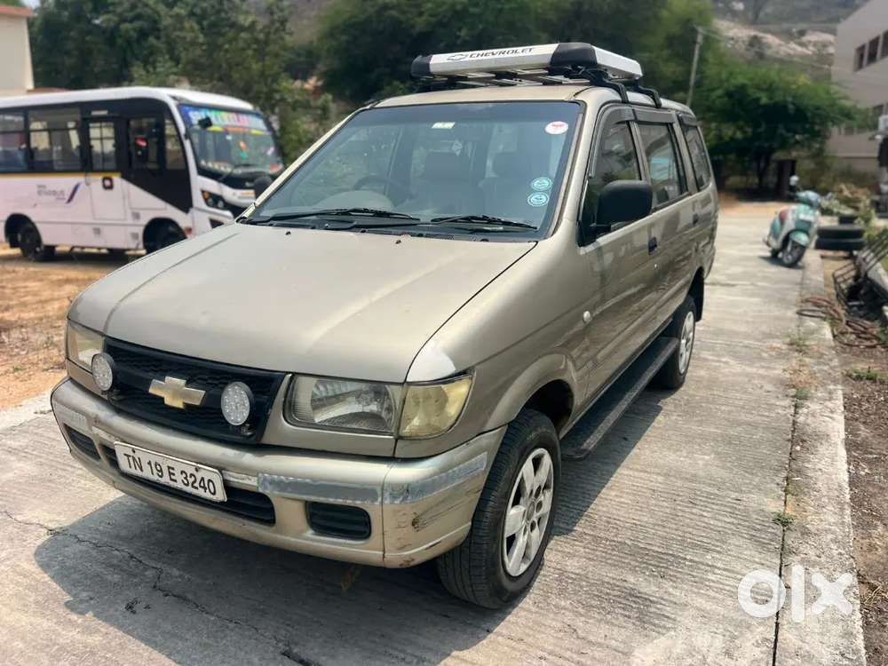 Chevrolet Tavera 2011 Diesel 122000 Km Driven