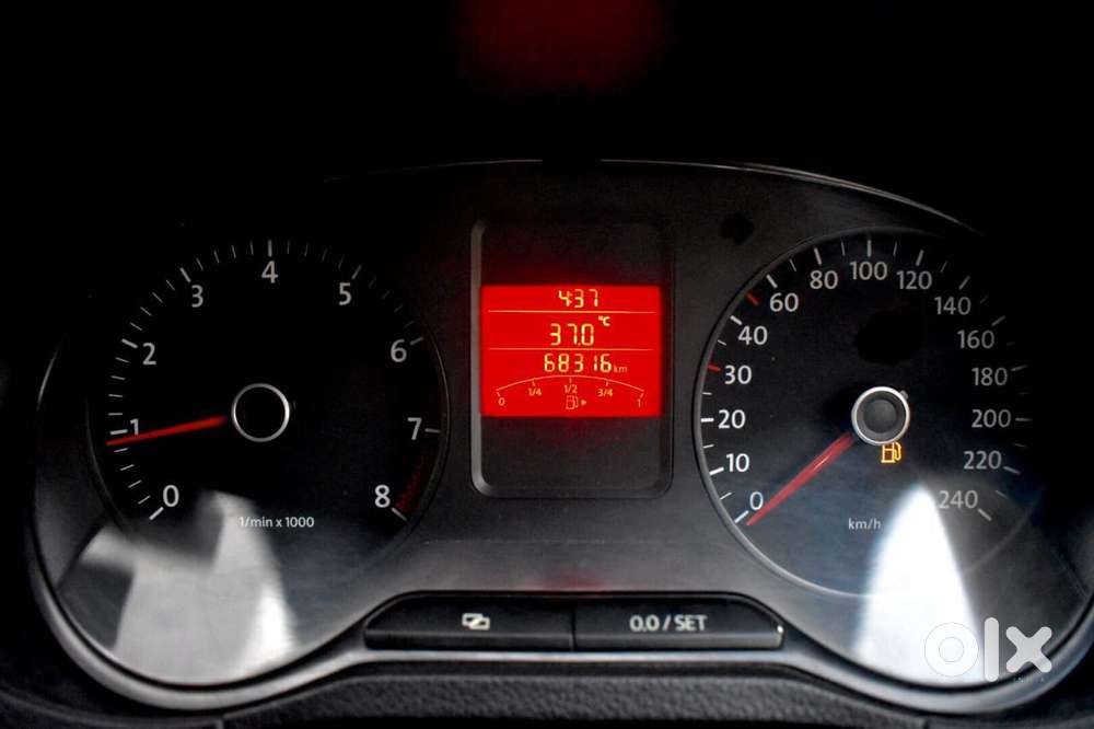 Volkswagen Polo Petrol Trendline 1.2l, 2013, Petrol