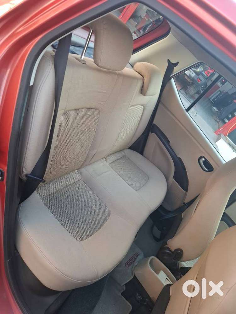 Hyundai I10 Sportz At, 2010, Petrol
