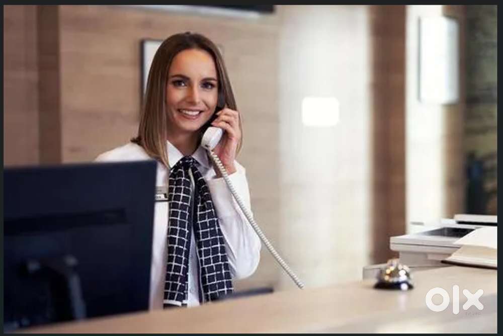 Front Desk Executive (Female)