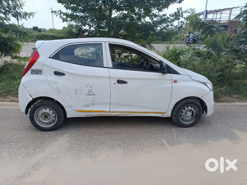 Hyundai Eon 2017 Petrol 100000 Km Driven