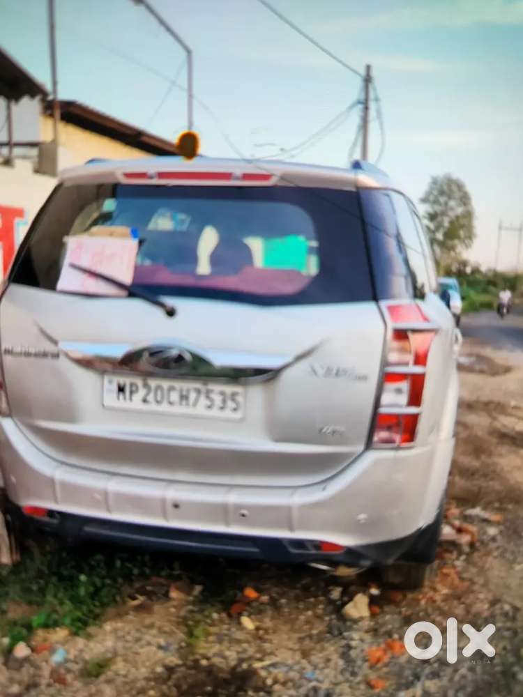 Mahindra Xuv500 2015
