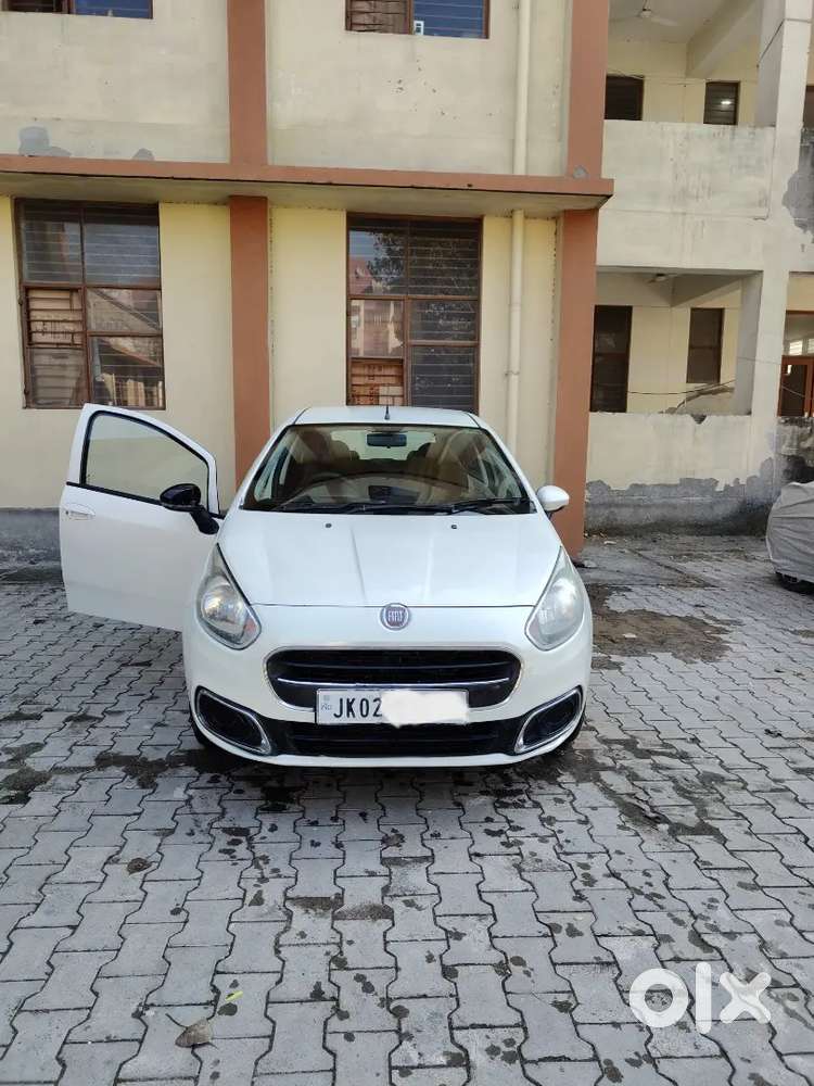 Fiat Punto Evo 2015 Diesel 94000 Km Driven