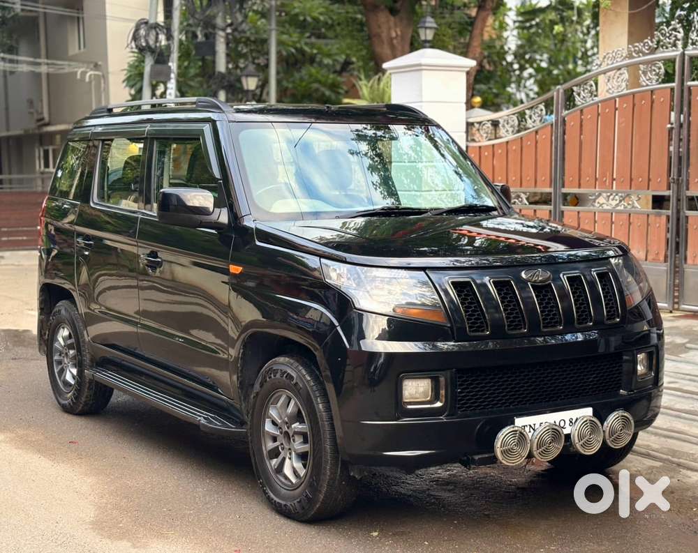 Mahindra Tuv 300 T10, 2018, Diesel