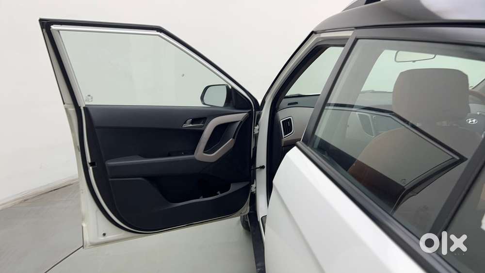 Hyundai Creta 1.6 Sx Plus Petrol At, 2017, Petrol