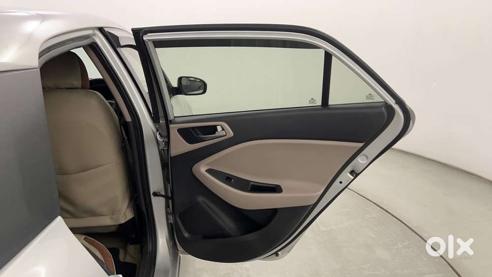 Hyundai Elite I20 Asta 1.4 Crdi, 2015, Petrol