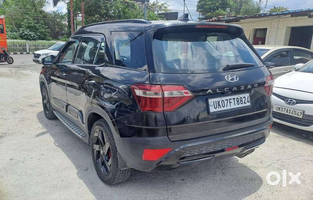 Hyundai Alcazar 1.5 Tdct Signature (o) 7s Petrol, 2024, Petrol