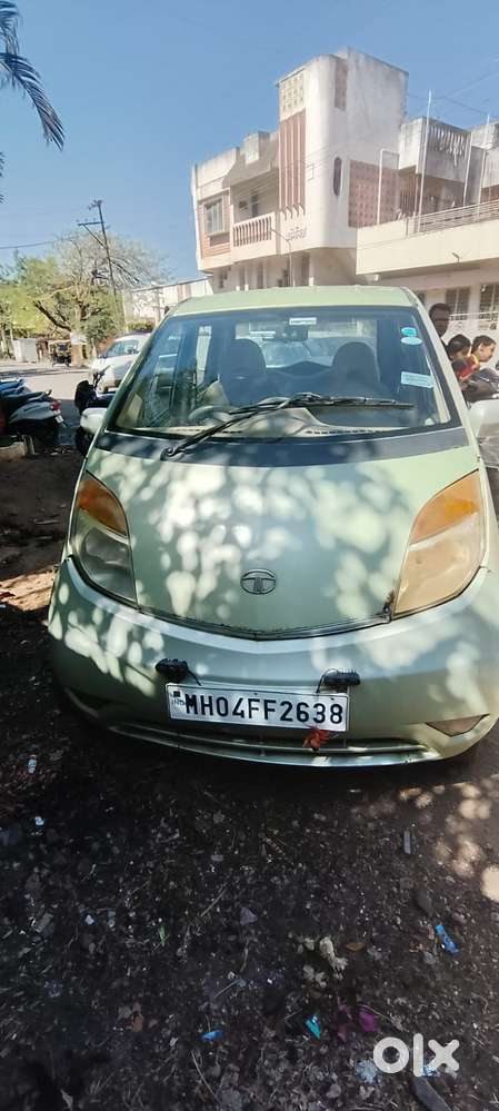 Tata Nano Xe, 2012, Petrol