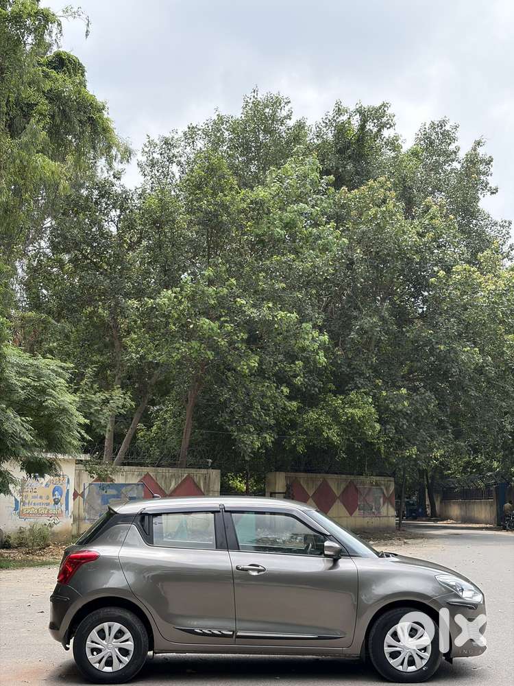 Maruti Suzuki Swift Vvt Vxi, 2021, Petrol