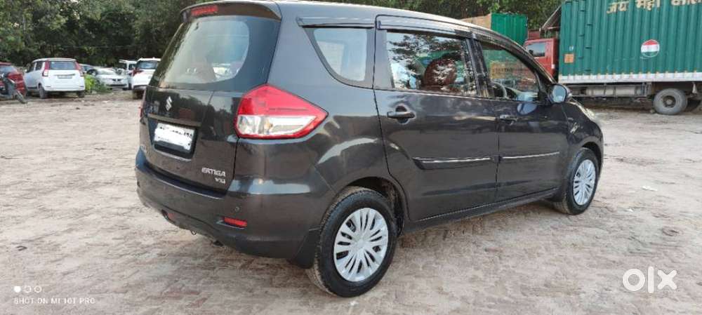 Maruti Suzuki Ertiga Vxi Abs, 2013, Petrol
